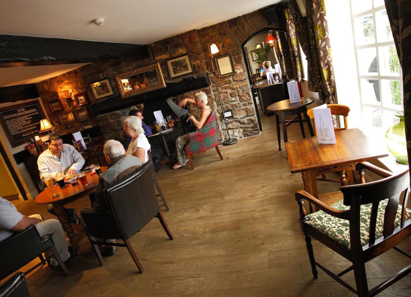 Отель Rose And Crown Порткол Экстерьер фото
